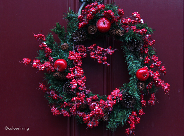 wreaths red on red