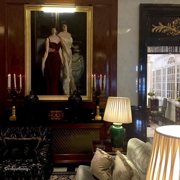 an art deco walking tour in the strand | colourliving